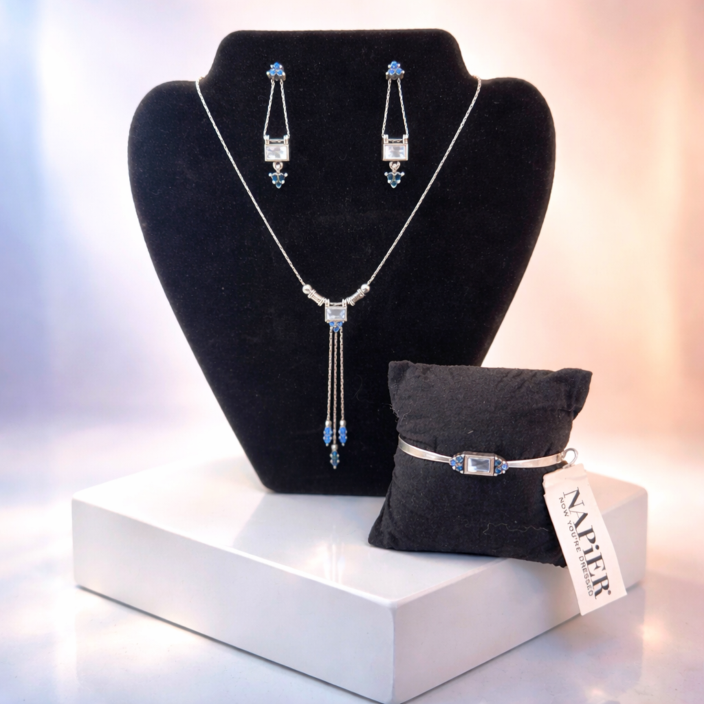 Blue & Silver Mother of Pearl Jewelry Set β Napier